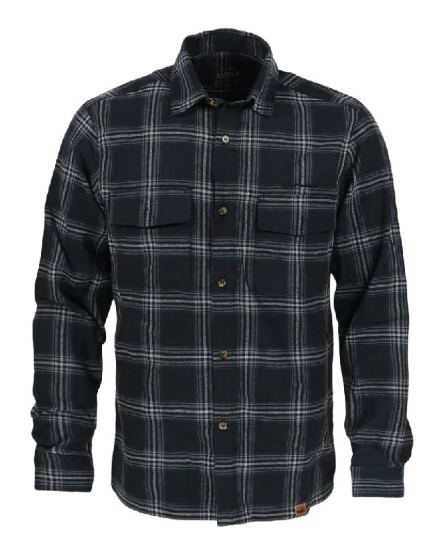 Black Plaid / Medium