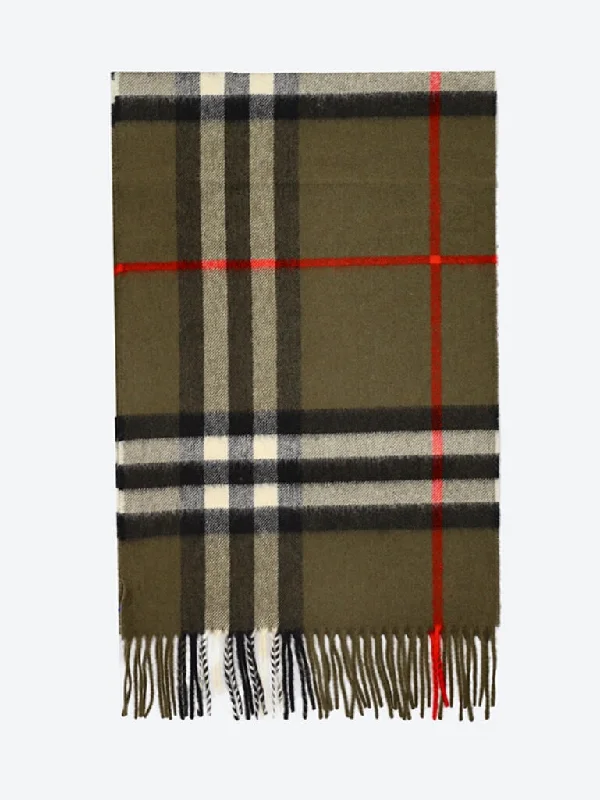 Giant check scarf