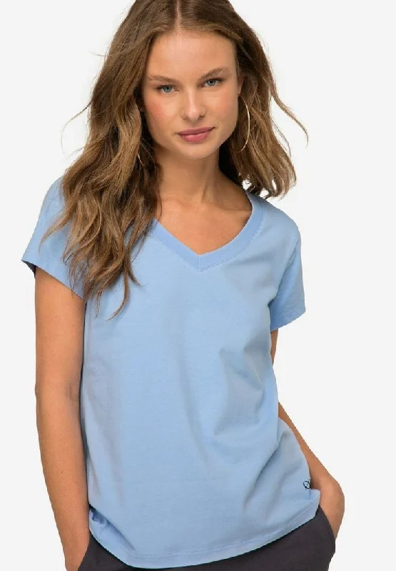 V-Neck women's basic tshirt regular fit