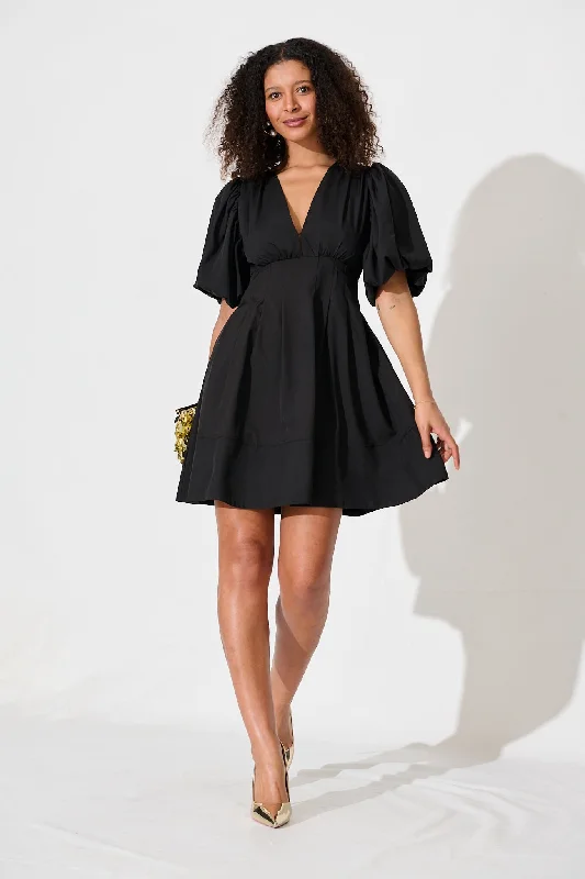 Daydream Dress In Black